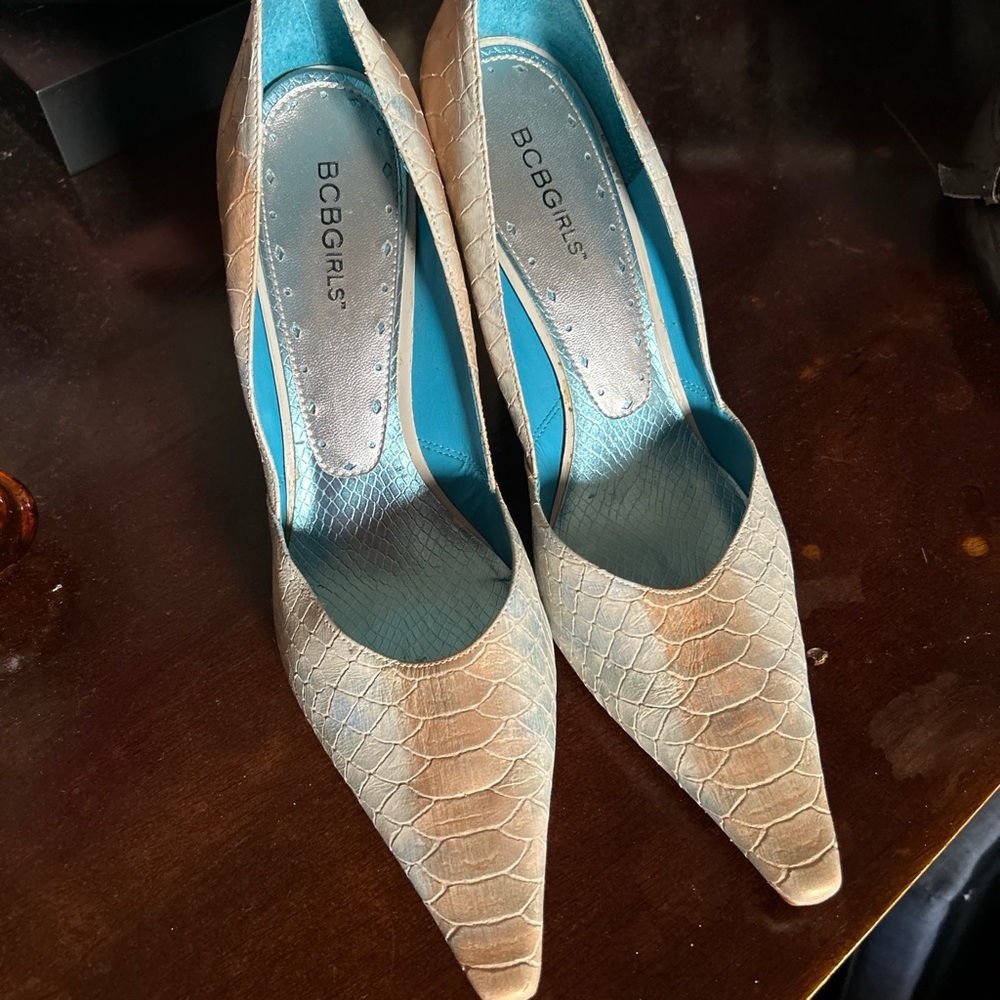 BCBGirls Tan and Blue Heels with Pointed Toe